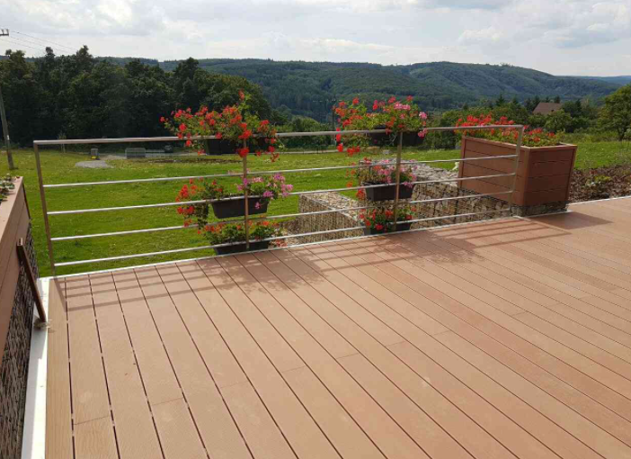 WPC terasové dosky – prémiová kvalita s vysokou odolnosťou